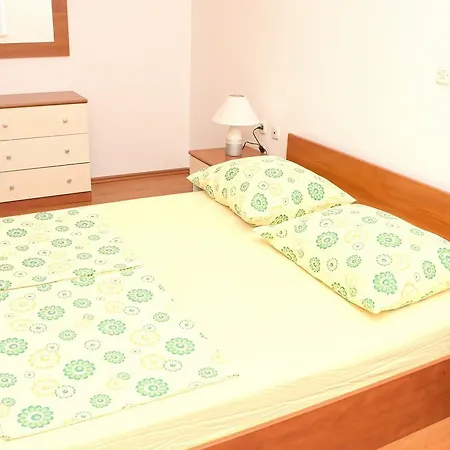 בית הארחה Dani מאקרסקה