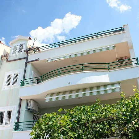 Dani בית הארחה מאקרסקה