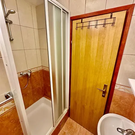 בית הארחה Dani מאקרסקה