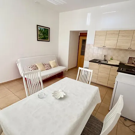 Pensionat Dani Makarska